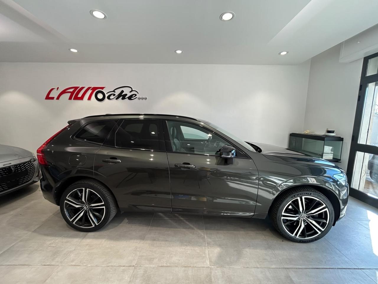 Volvo XC 60 XC60 D5 AWD Geartronic R-design