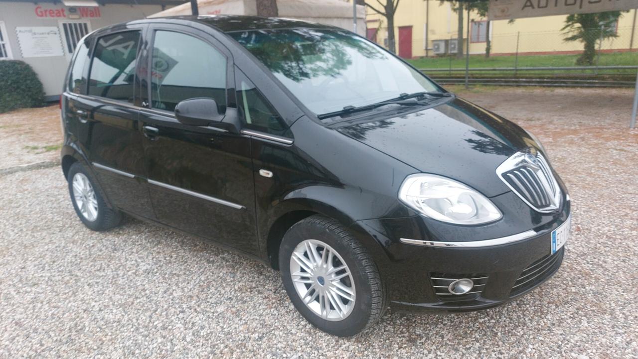 Lancia MUSA 1.4 Platino Ecochic GPL