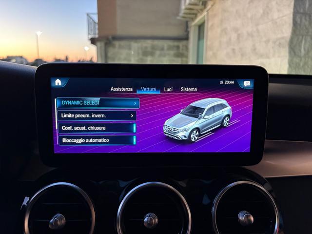 MERCEDES-BENZ GLC 300 de 4Matic Plug-in hybrid Sport
