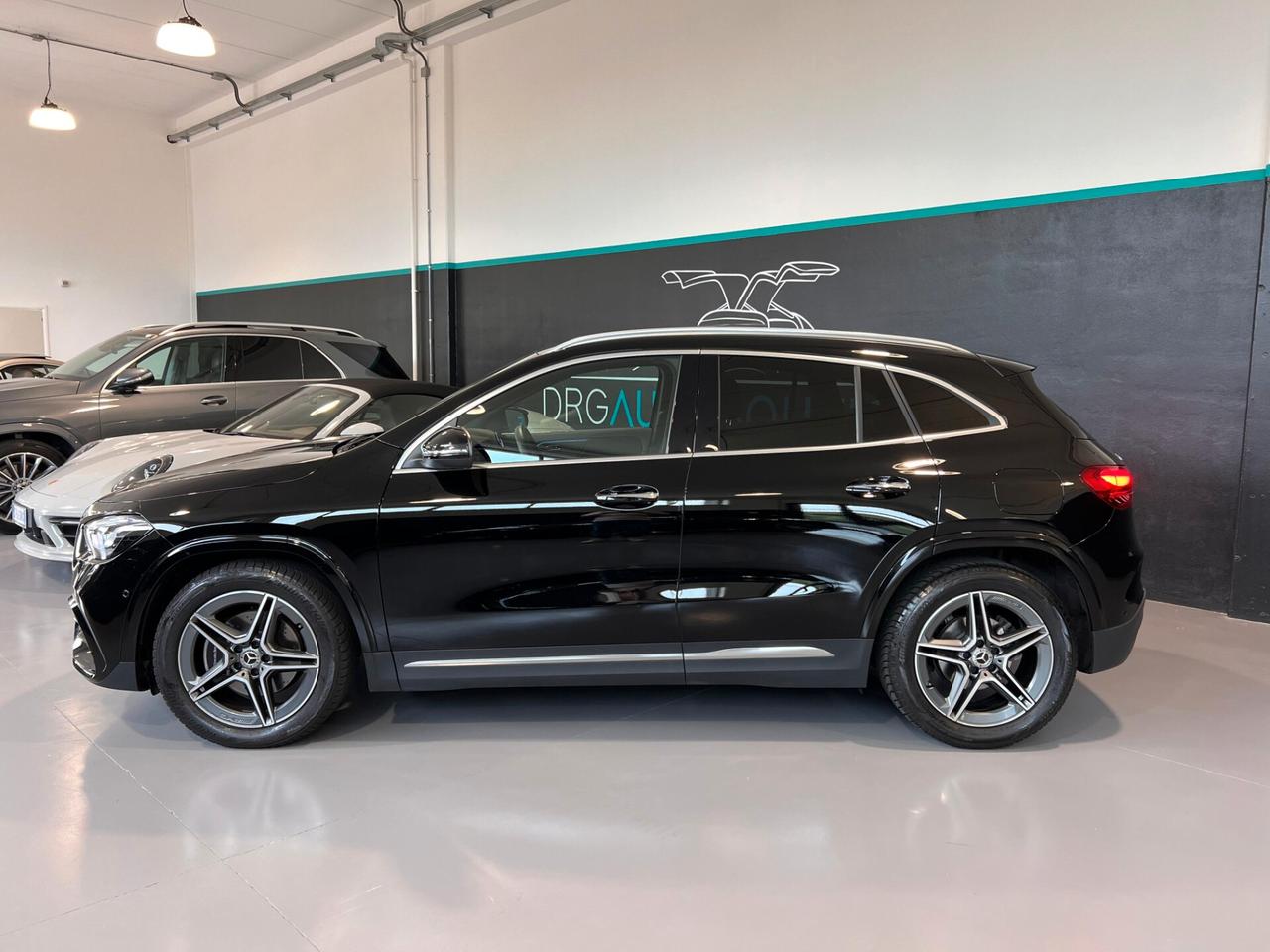 Mercedes-Benz GLA 200 d Premium/AMG/TETTO/MY23/IVAESPOSTA