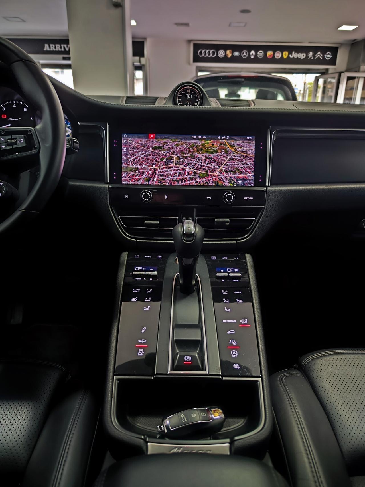 Porsche Macan T 2.0 265cv FULL