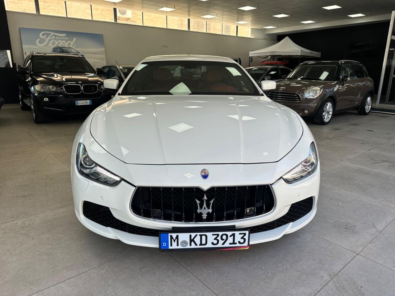 Maserati Ghibli V6 S Q4 KM 11.000!!! 2015