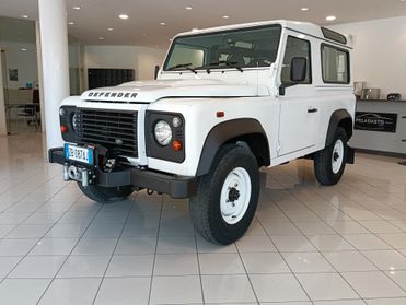 Land Rover Defender 90 2.2 TD4 Station Wagon Adventure Edition N1