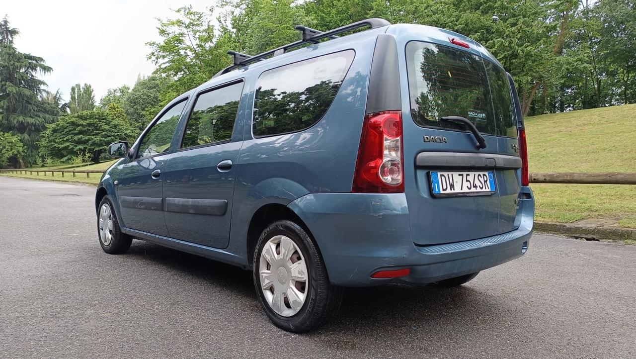 Dacia Logan MCV 1.6 90CV 7 posti Lauréate