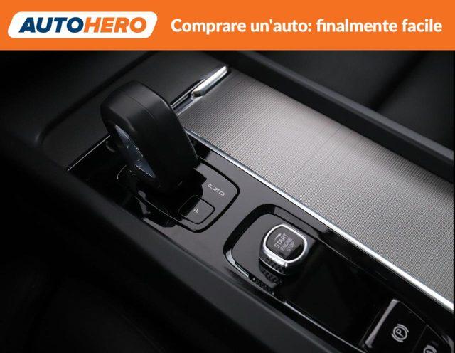 VOLVO XC60 T6 Recharge Plug-in Hybrid AWD automatico Plus Dar