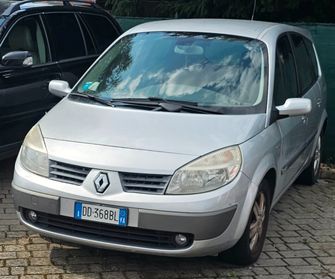 Renault Grand Scenic 1.9 dCi/130CV 7 POSTI