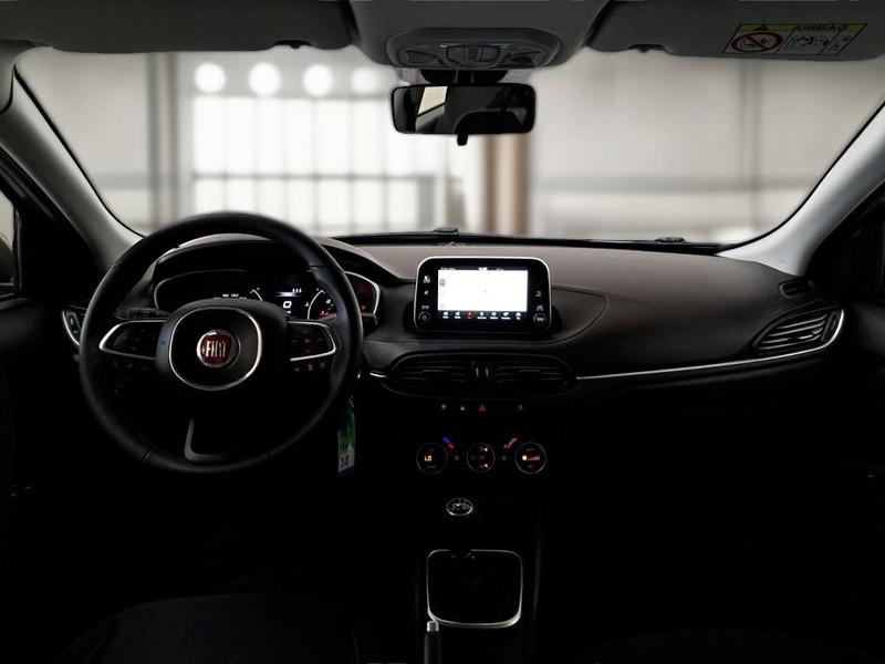 FIAT TIPO 1.3 MJT 95 CV 5M SES BUSINESS 5 PORTE BERLINA