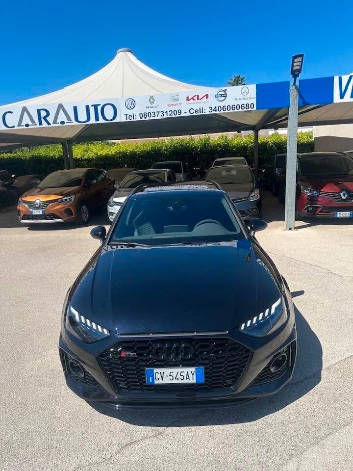 Audi A4 RS 4 Avant