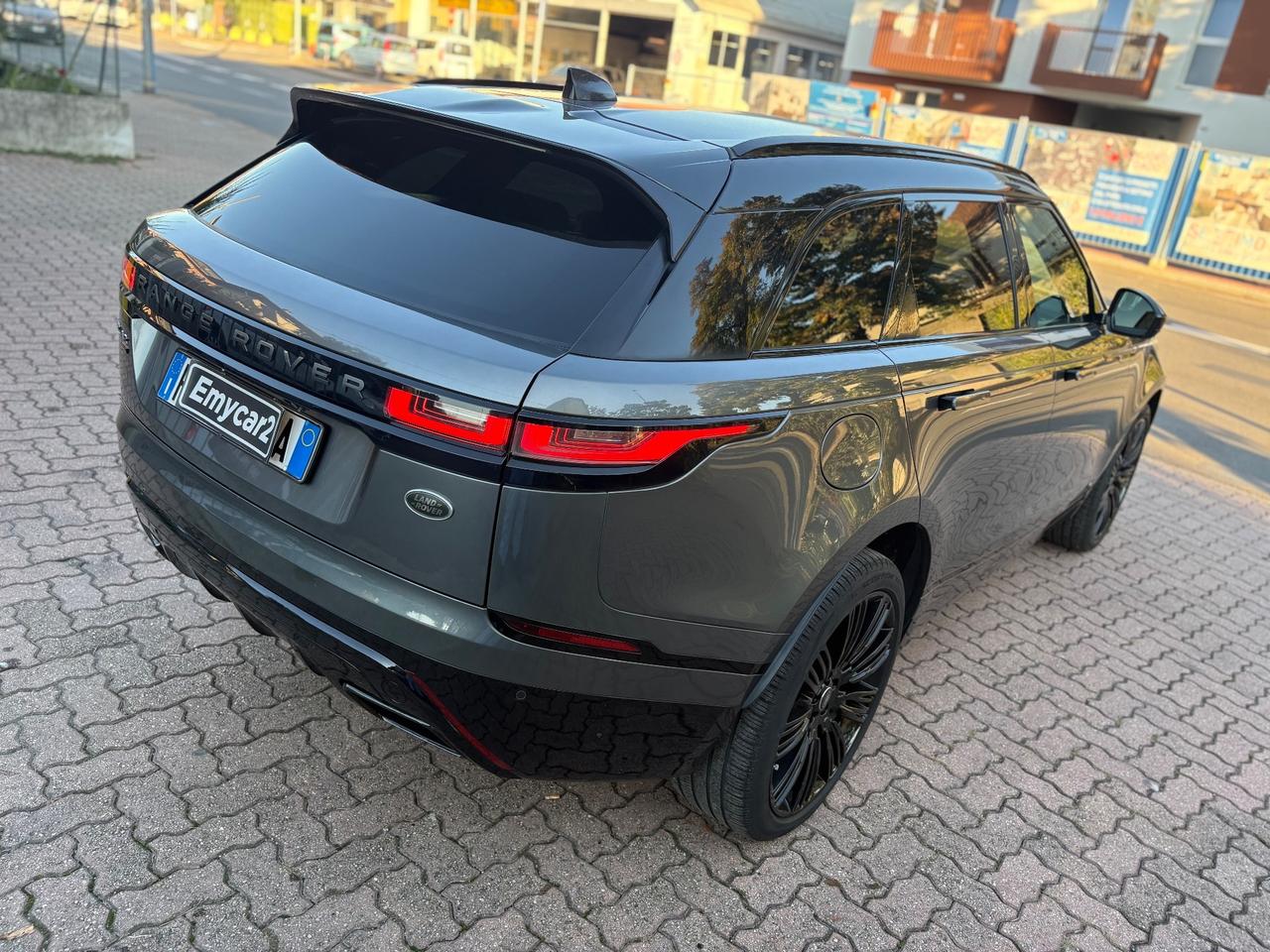 Land Rover Range Velar 2.0D I4 240 CV R-Dynamic HSE