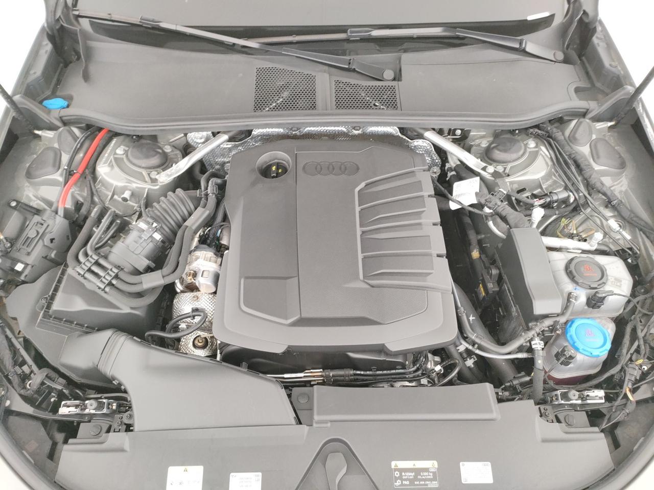 Audi A5 berlina 2.0 tdi mhev+ business advanced 204cv s-tronic