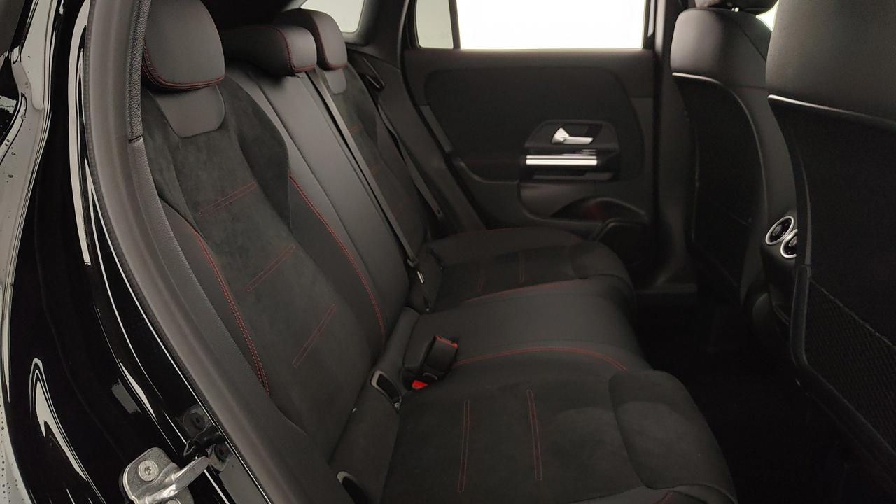 Mercedes-Benz GLA 200 d Automatic 4MATIC