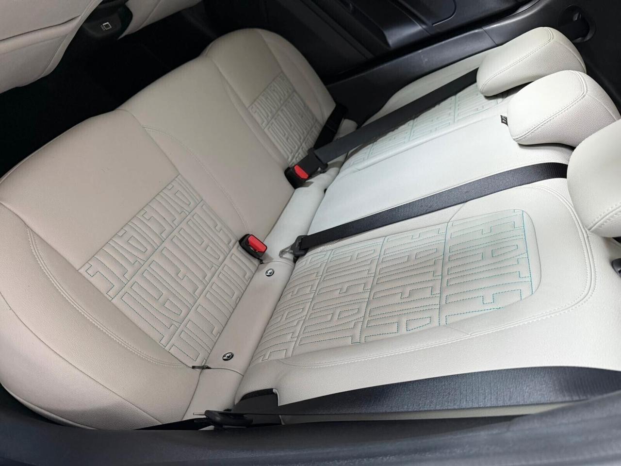 Fiat 600 Hybrid 100 CV DCT MHEV La Prima