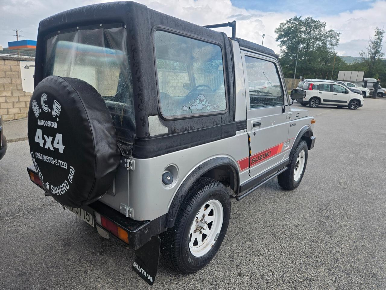 Suzuki SJ 410 SJ410 Berlina De Luxe