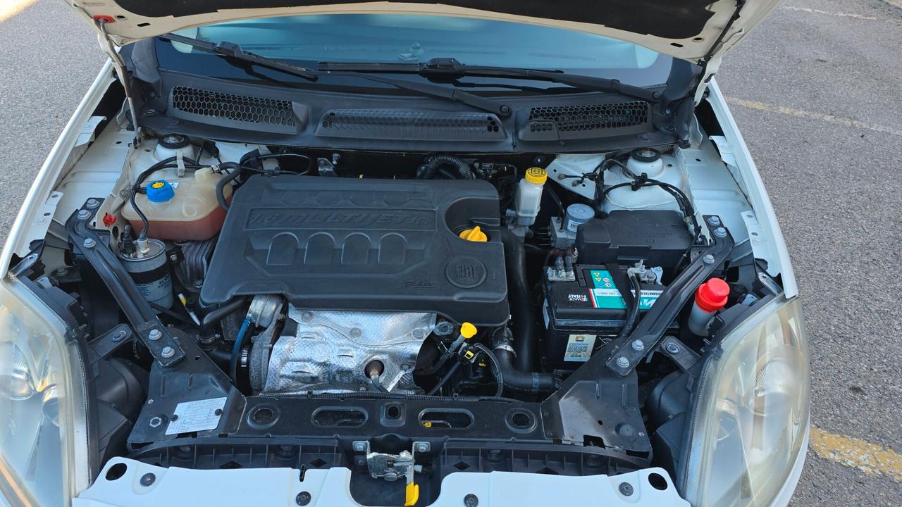 Fiat Bravo 1.6 MJT 90 CV DPF Dynamic