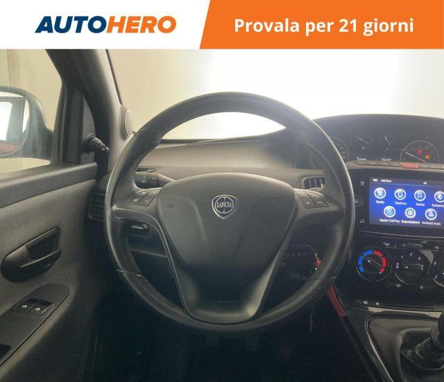 LANCIA Ypsilon 1.2 69 CV 5 porte GPL Ecochic Silver