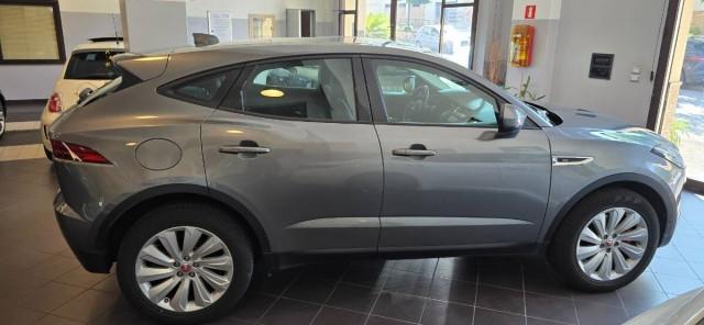 Jaguar E-Pace 2.0d i4 SE 240cv motore nuovo*garanzia 24 mesi*