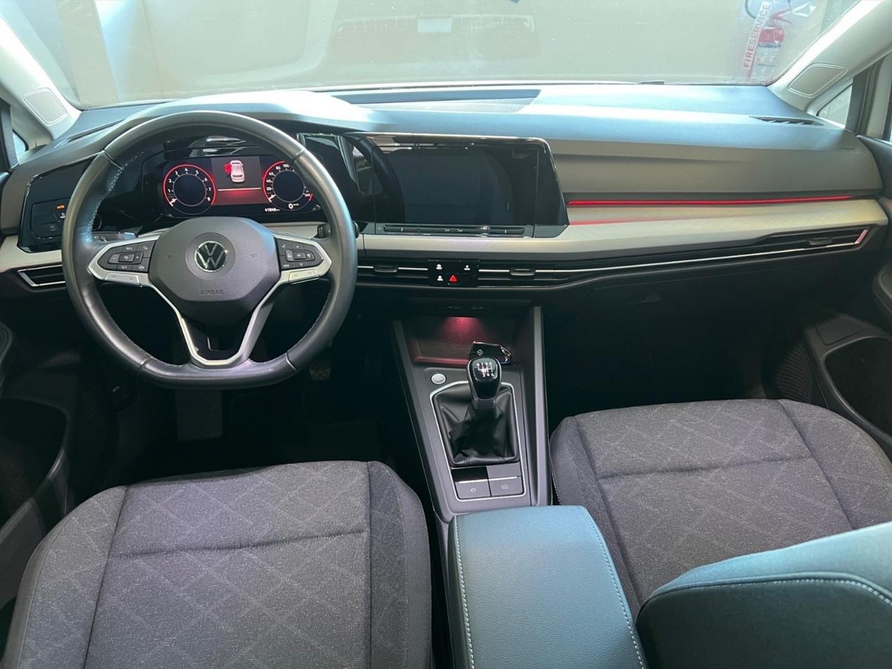 Volkswagen Golf 1.5 tsi evo life 130cv