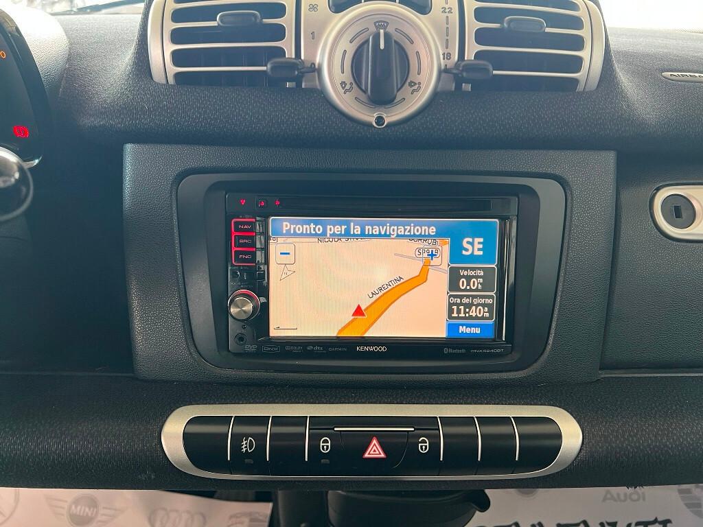 Smart Fortwo Pulse 1.0 / Servosterzo / Navi / Pelle / F1