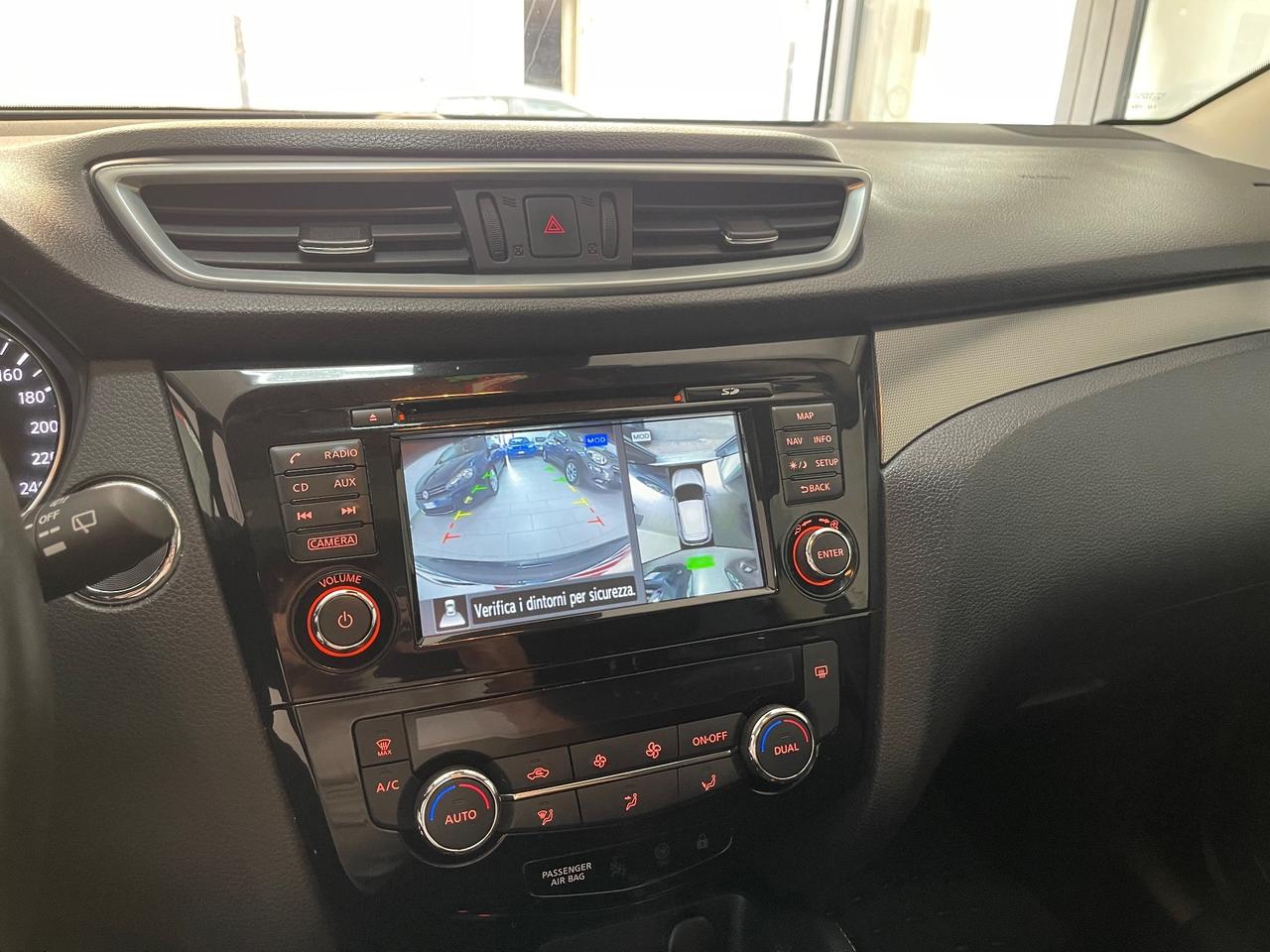 Nissan Qashqai 1.5 DCI 116 CV Tekna+ CAMERA 360°