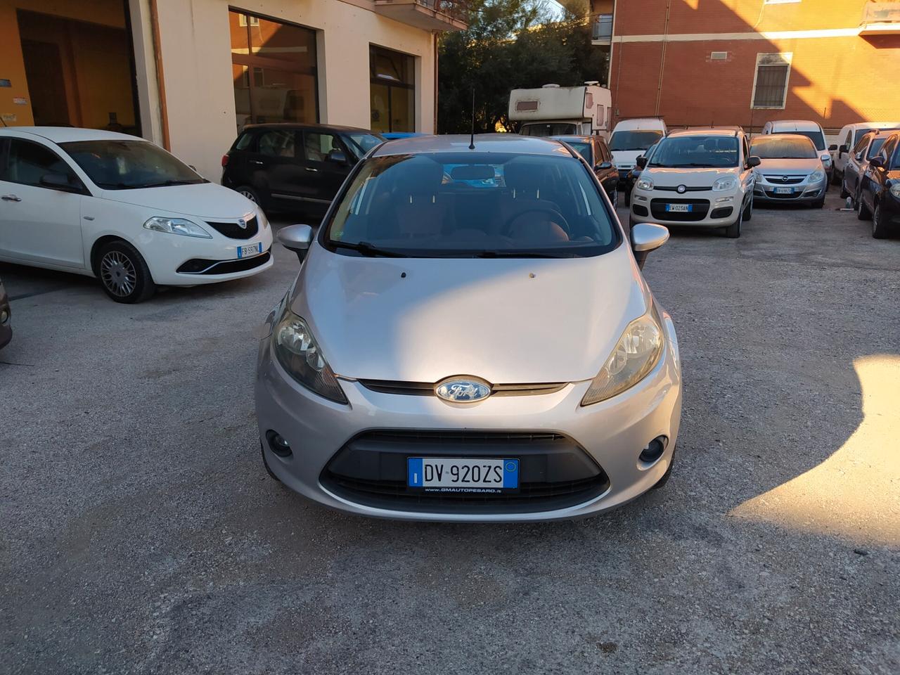 Ford Fiesta 1.4 TDCi 68CV 5 porte Titanium Neopatentati
