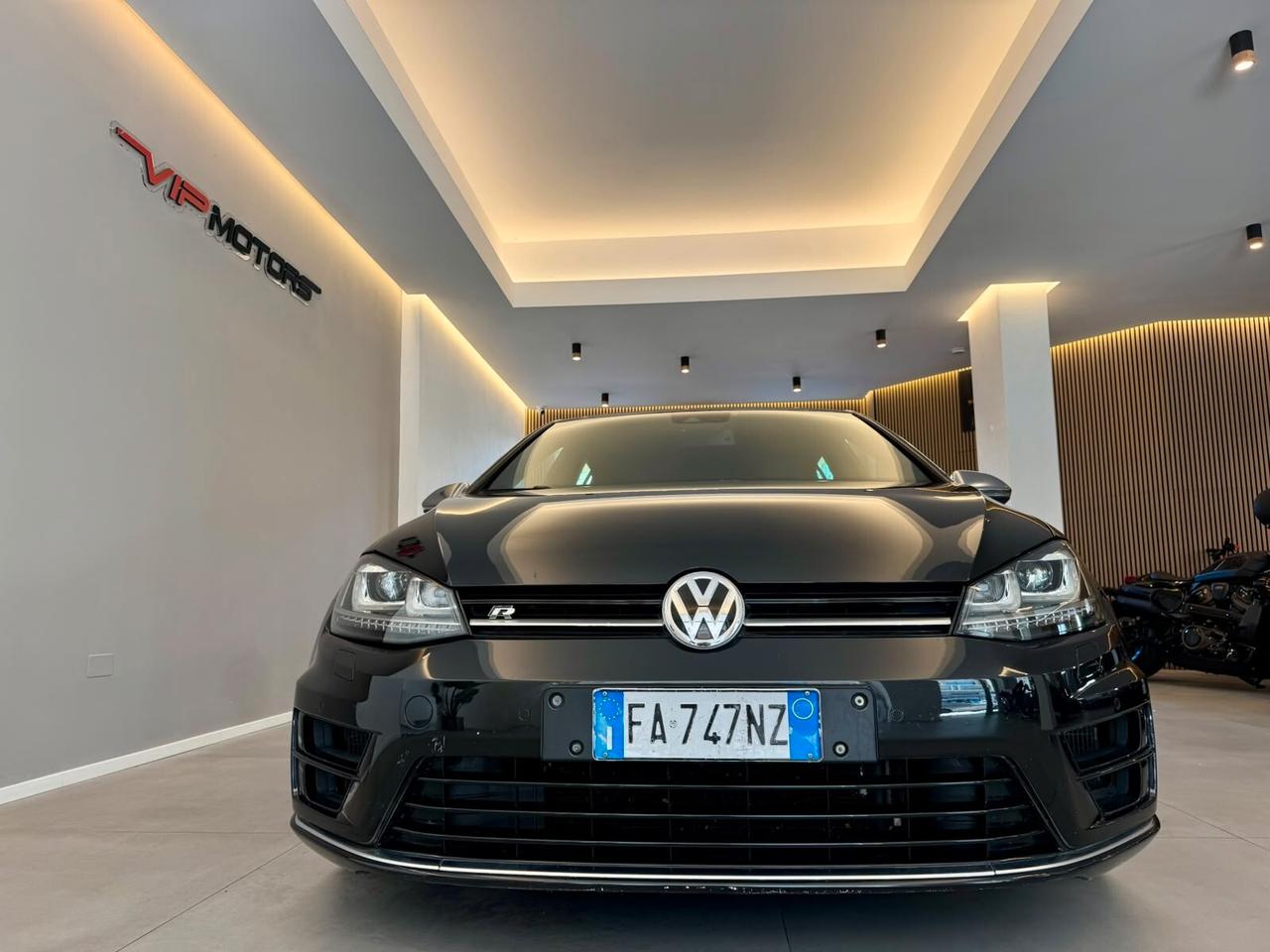 VOLKSWAGEN GOLF **R**7SERIE DSG CAMBIO AUTOMATICO FULL OPTIONAL 300CV