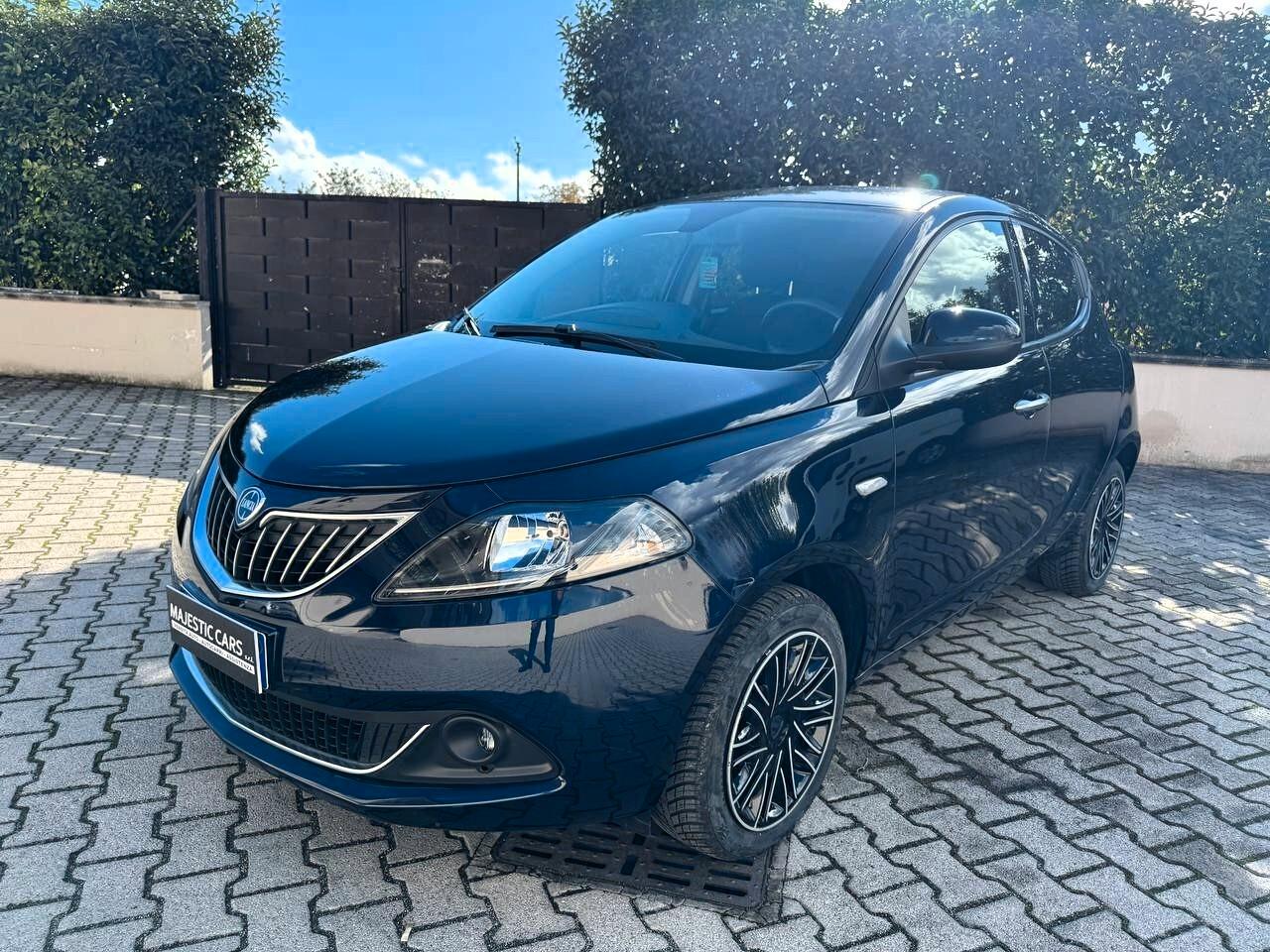 Lancia Ypsilon 1.2 GPL 69 CV 5 porte Ecochic Gold