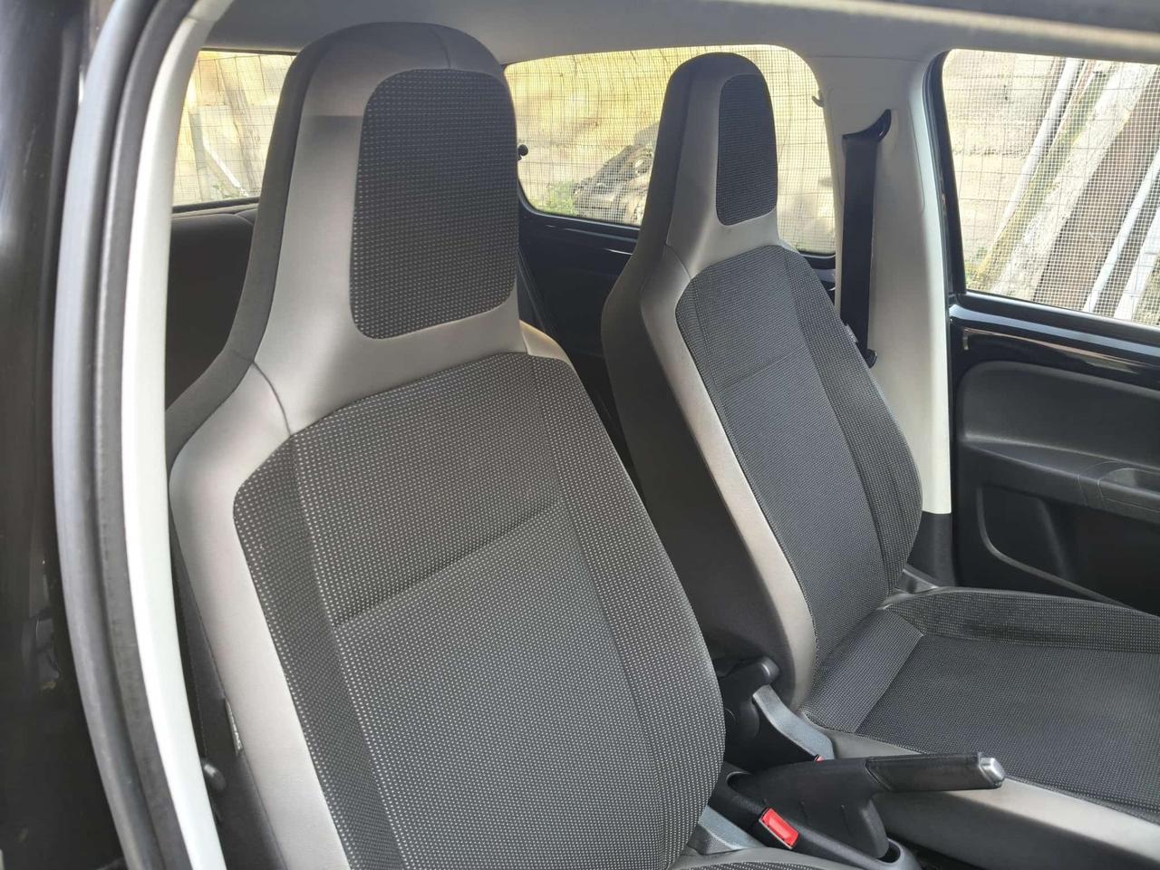 VOLKSWAGEN UP 1000 A METANO 5P FULL OPTIONAL