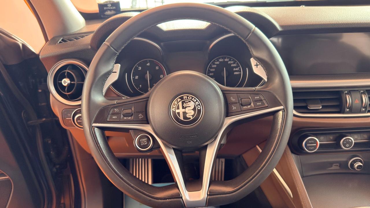 Alfa Romeo Stelvio 2.2 Turbodiesel 210 CV AT8 Q4 Executive