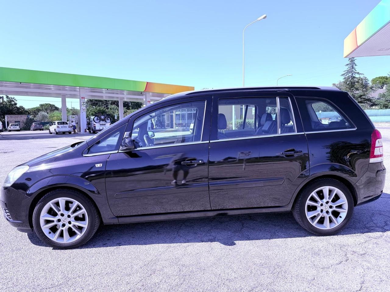 Opel Zafira 1.9 CDTI 120CV Cosmo