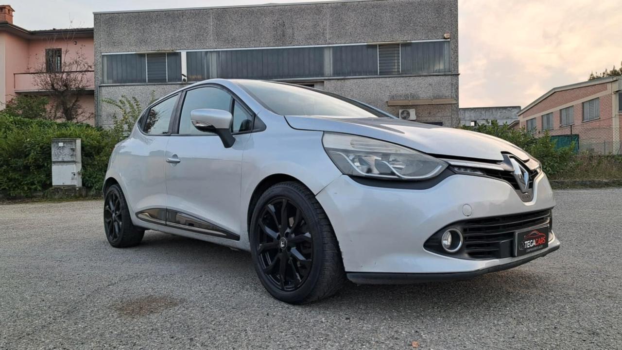 Renault Clio 1.2 16V 5 porte GPL Yahoo!