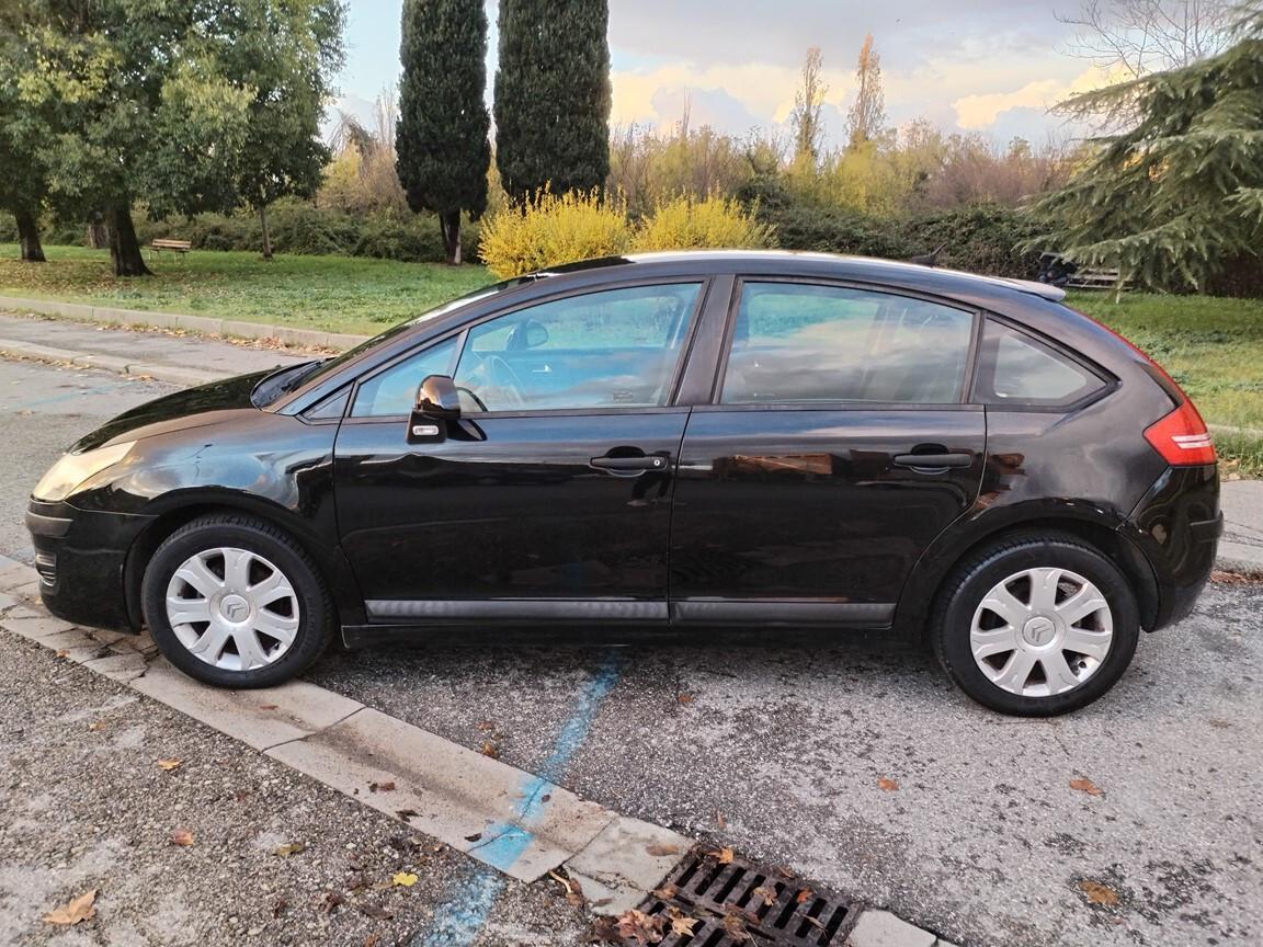 Citroen C4 1.4 benzina 2009 km 155000 CONSEGNA CON TAGLIANDO E DISTRIBUZIONE