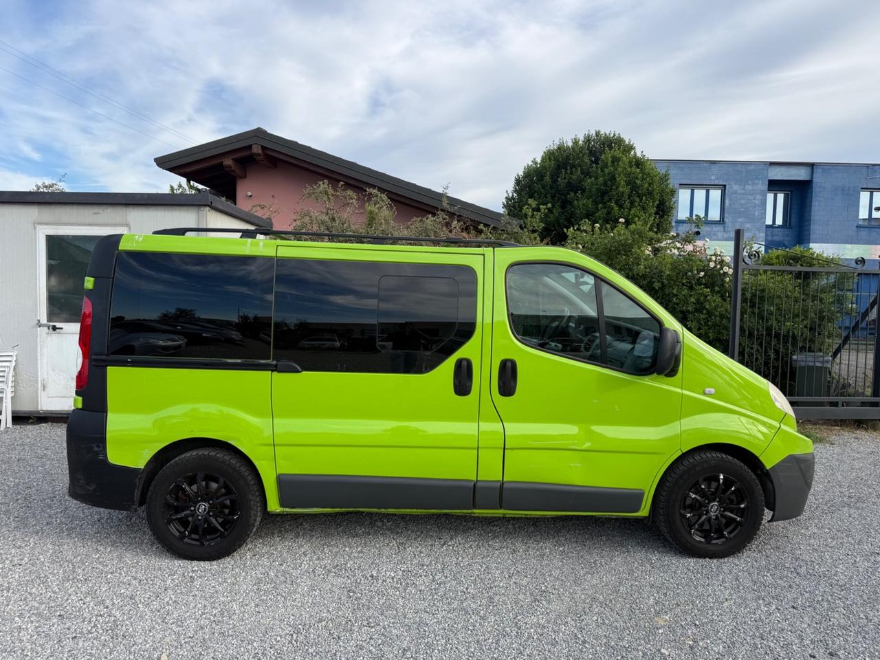 Renault Trafic T27 2.0 16V PC-TN PASSENGER CONFORT
