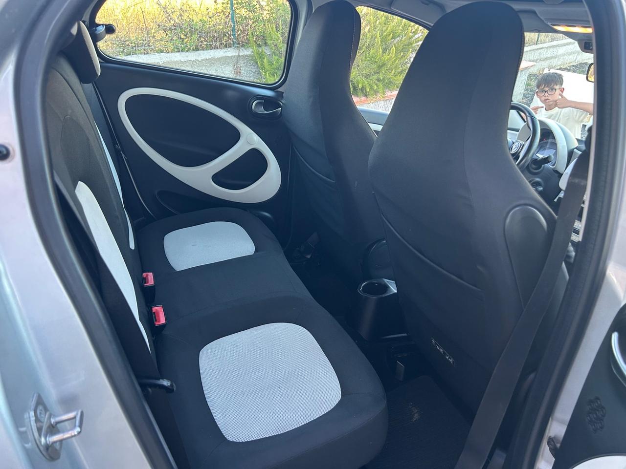 Smart ForFour 70 1.0 Prime