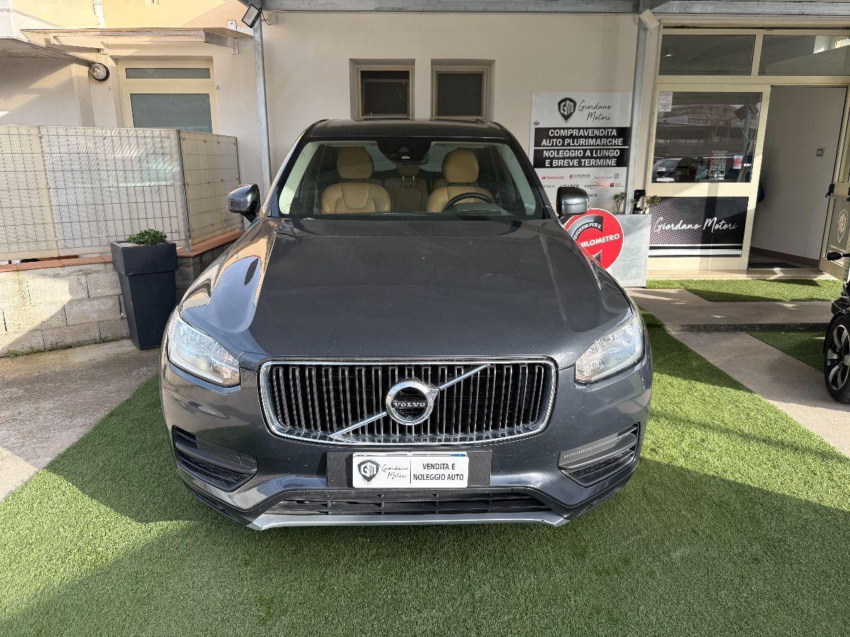 VOLVO - XC90