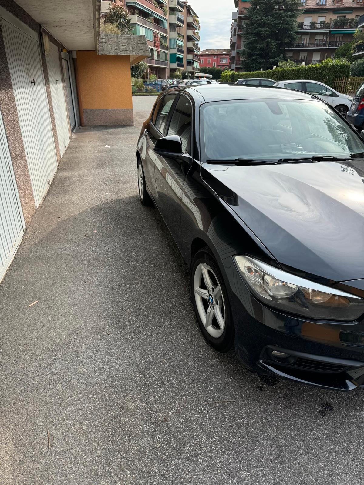 Bmw 116 116d 5p. Advantage