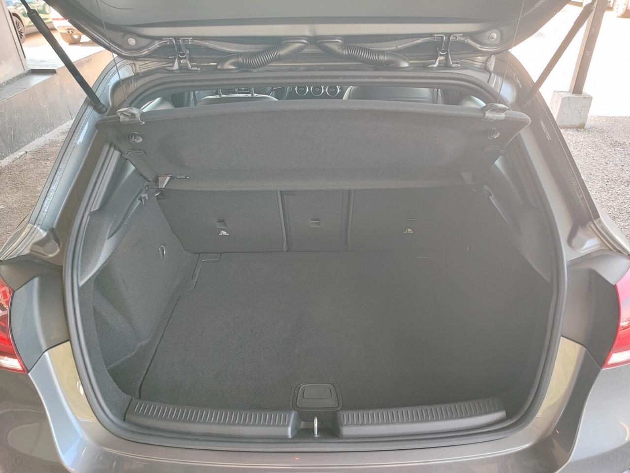Mercedes-benz A 180 d Automatic Premium