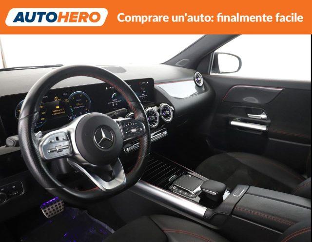 MERCEDES-BENZ GLA 200 d Automatic Premium