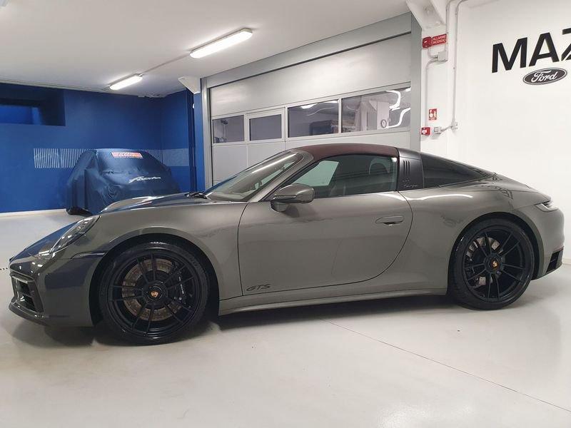 Porsche 911 992 Targa 4 GTS