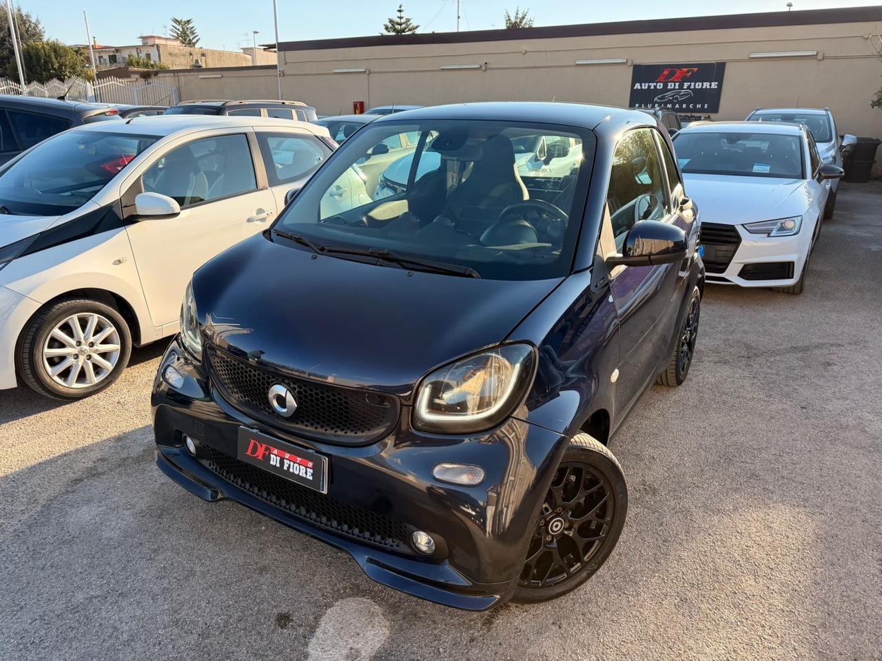 Smart ForTwo Parisblue Prime 1.0 71cv PACK BRABUS INTROVABILE !!!