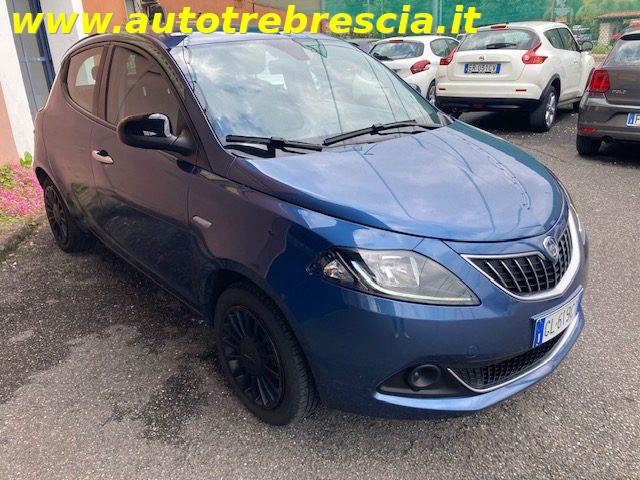 LANCIA Ypsilon 1.0 FireFly 5 porte S&S Hybrid Silver