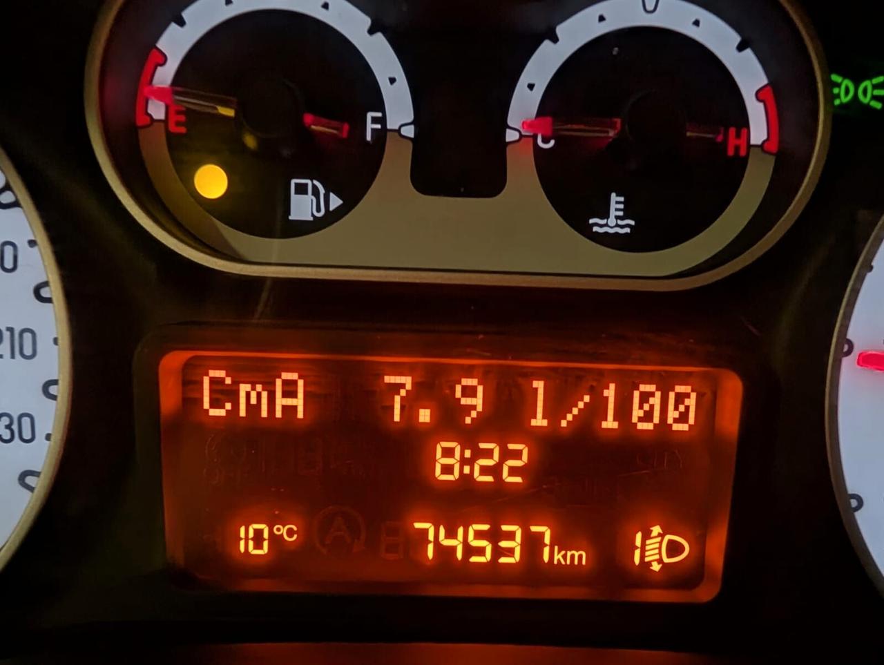 Fiat 500L 1.3 DIESEL Trekking 74.000 KM