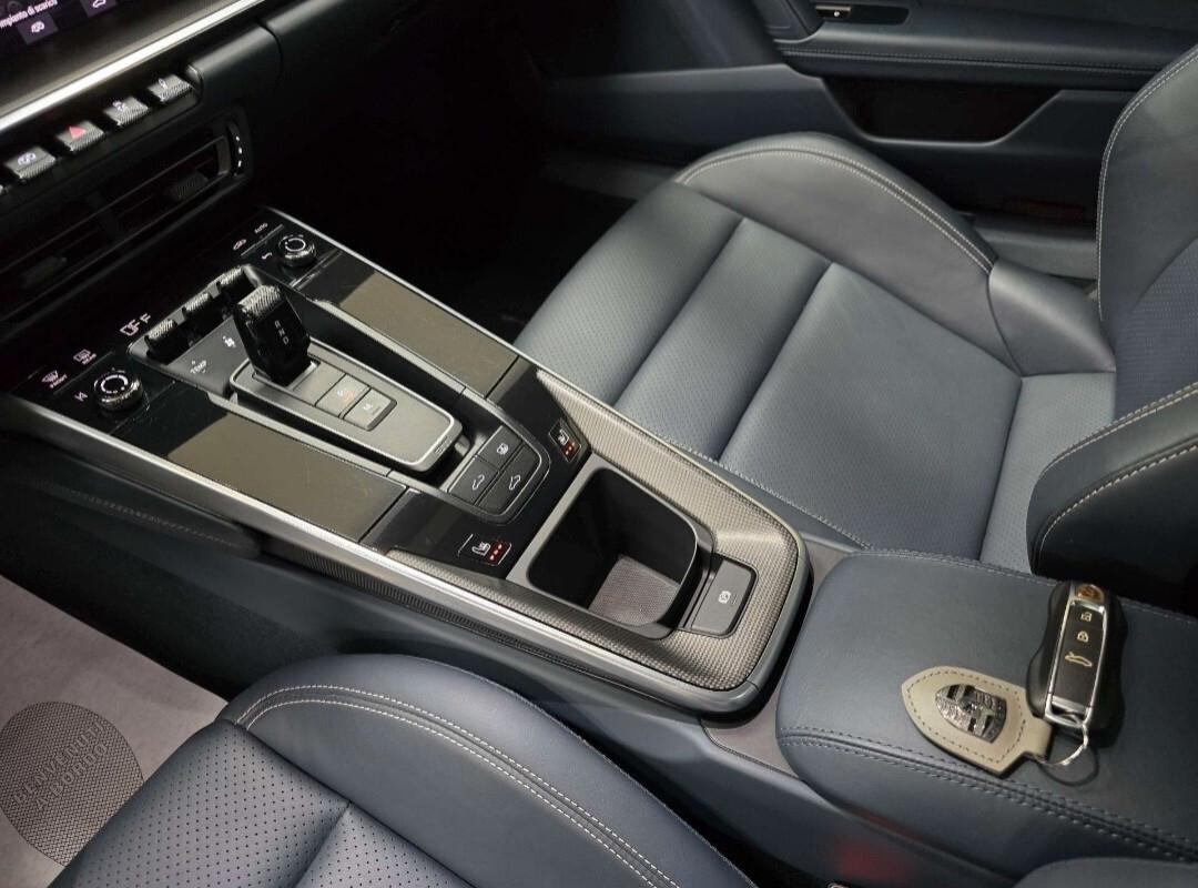Porsche 992 Carrera 4S (Tetto-Chrono-Asse sterzante)