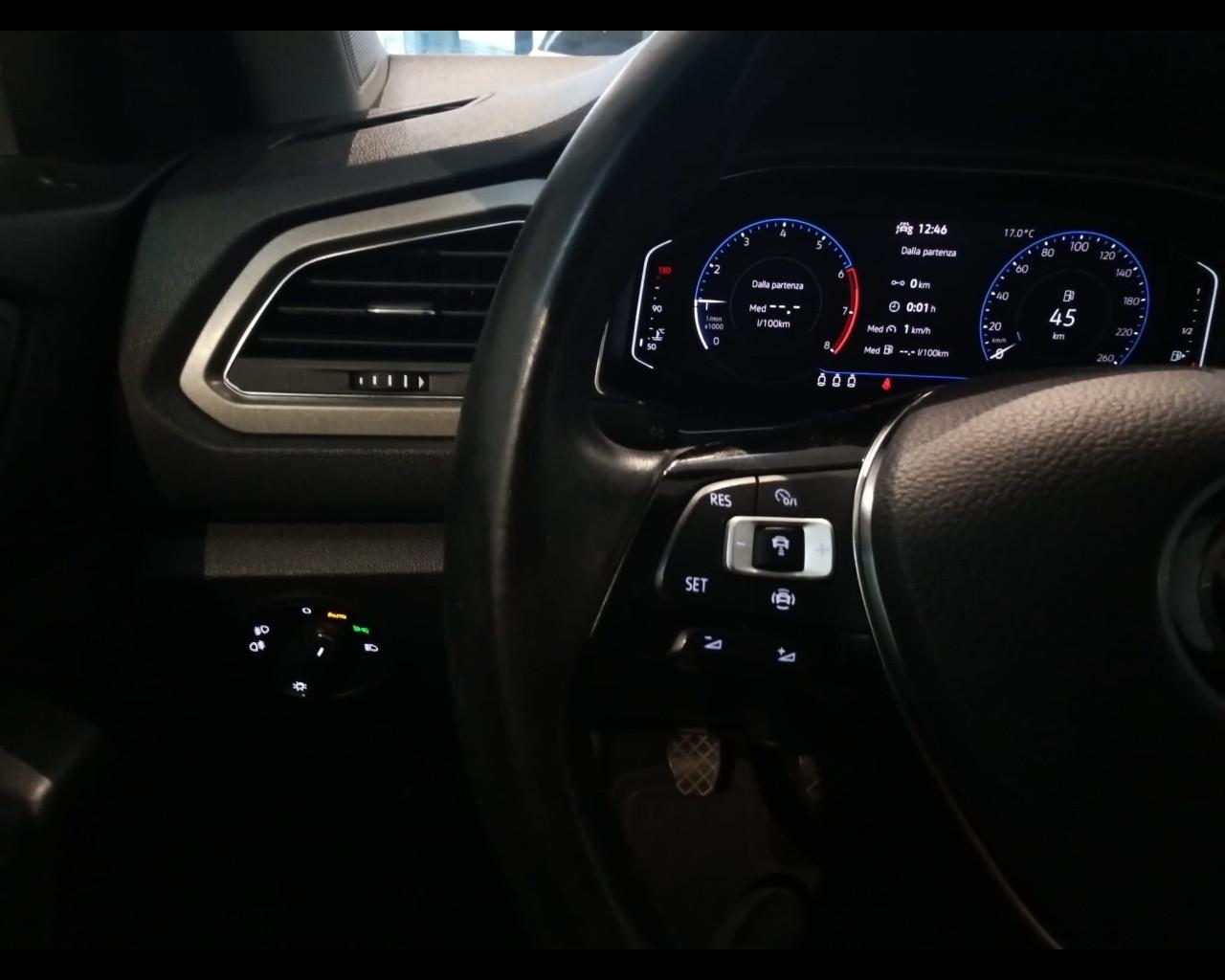 VOLKSWAGEN T-Roc I 2017 - T-Roc 1.0 tsi Style 110cv