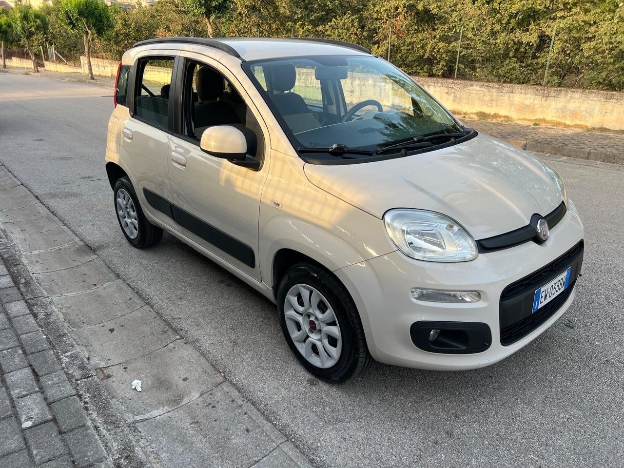 Fiat Panda 0.9 TwinAir Turbo Natural Power Lounge