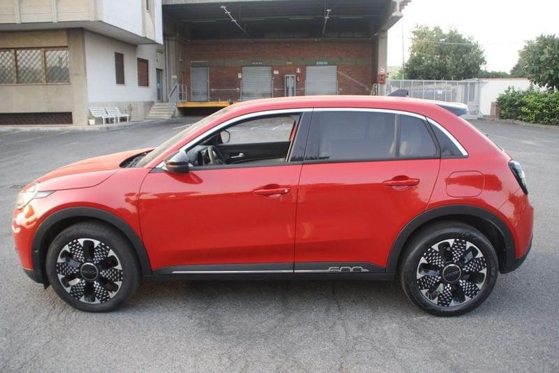 FIAT 600 1.2 Hybrid 100cv La Prima