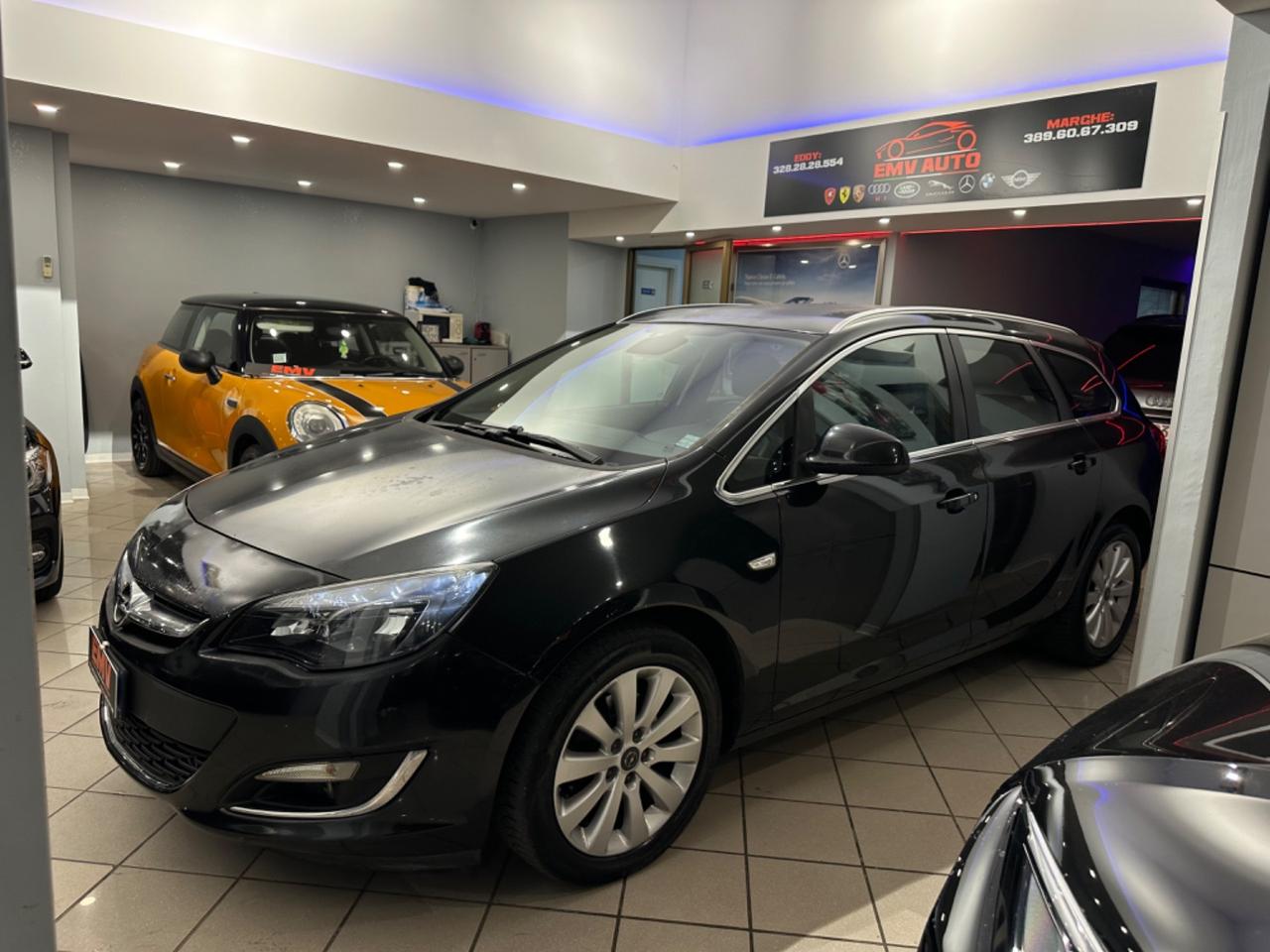 Opel Astra 1.7 CDTI 130CV Sports Tourer Cosmo