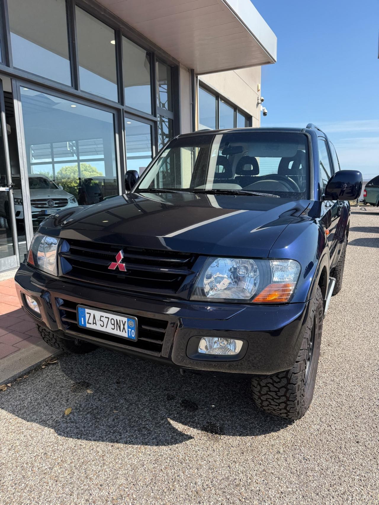 Mitsubishi Pajero 2.5 TDI 3p. my02"