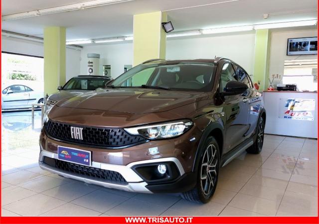 FIAT Tipo 1.6 MJT S&S Cross IVATA (FULL LED+NAVI)