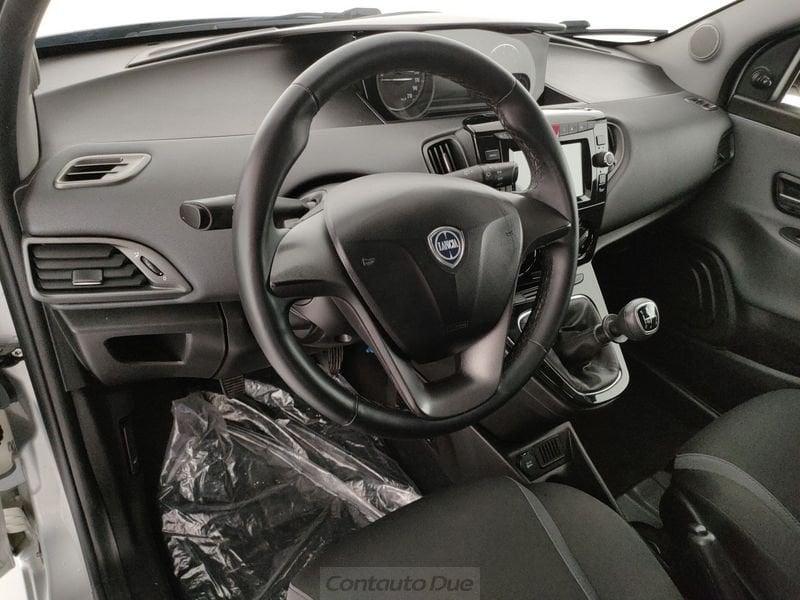 Lancia Ypsilon Ypsilon 1.2 Silver Gpl 69cv