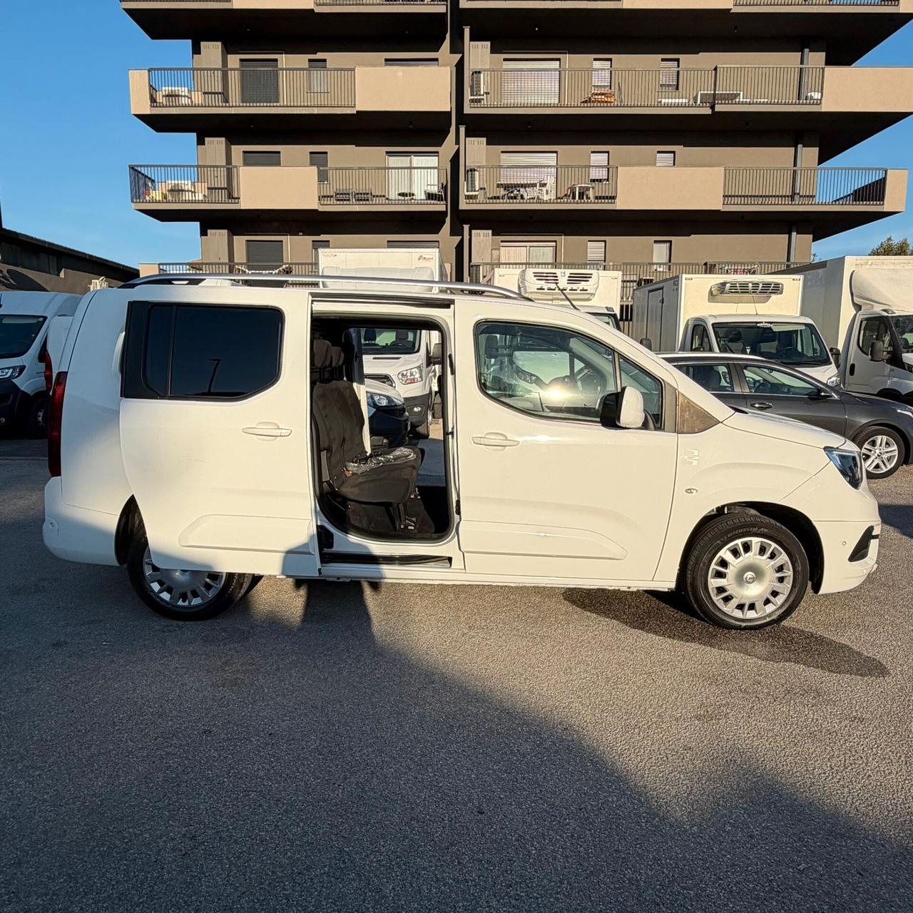 FIAT DOBLO' MAXI 1.5 AUTOCARRO 5 POSTI